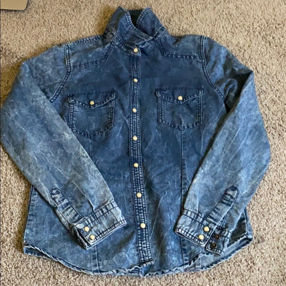 Denim shirt
